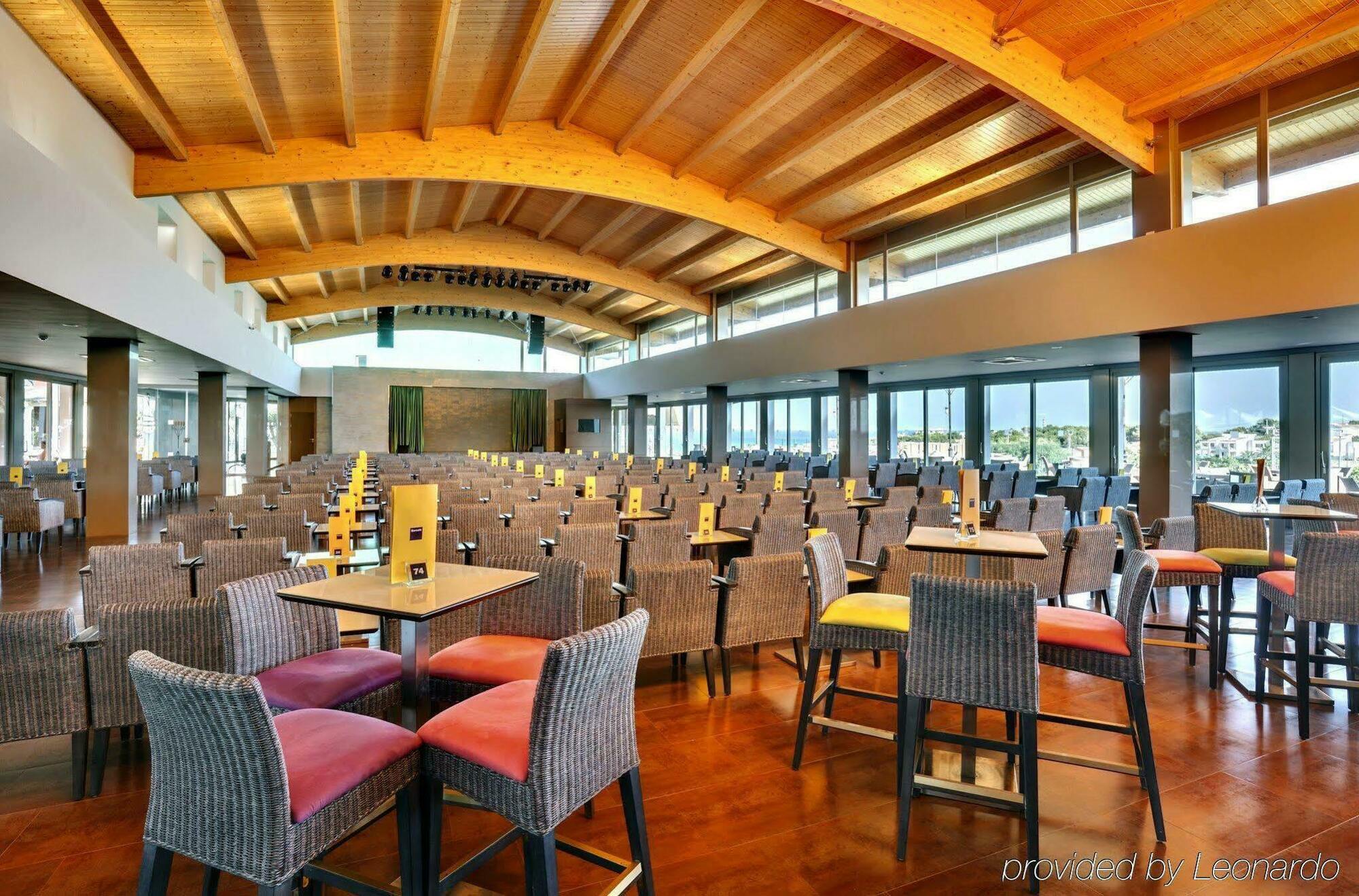 Hotel Occidental Menorca (Adults Only) Punta Prima  Restaurant foto